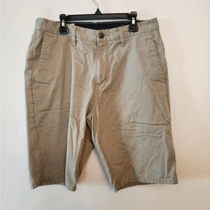 Volcom grey Khaki shorts size mens 31